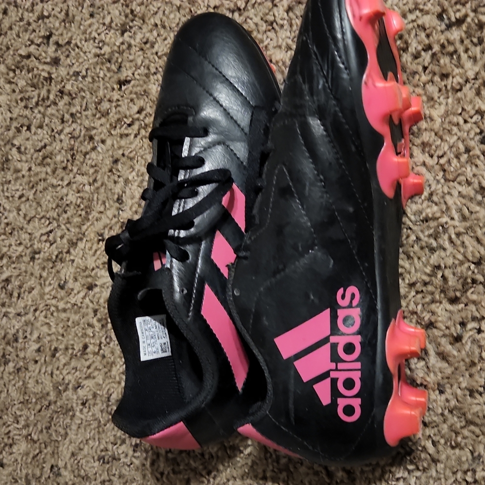 Adidas Cleats Women 6 Black Pink Soccer